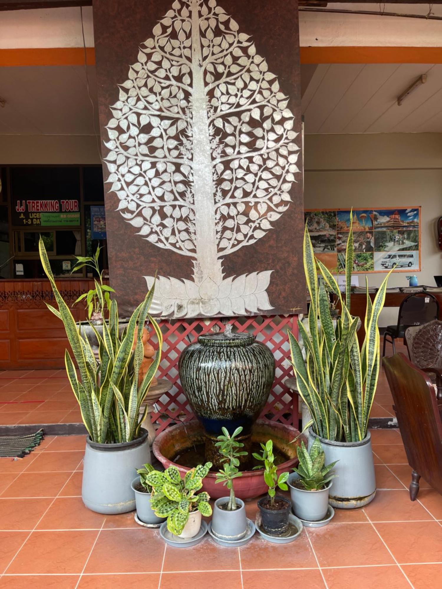 JJ Guesthouse Chiang Mai Extérieur photo